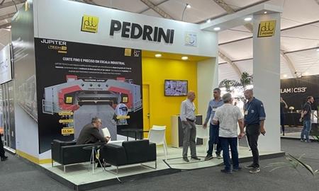 STAND BY MARKETING E EVENTOS - Pedrini no Cachoeiro Stone Fair 2022